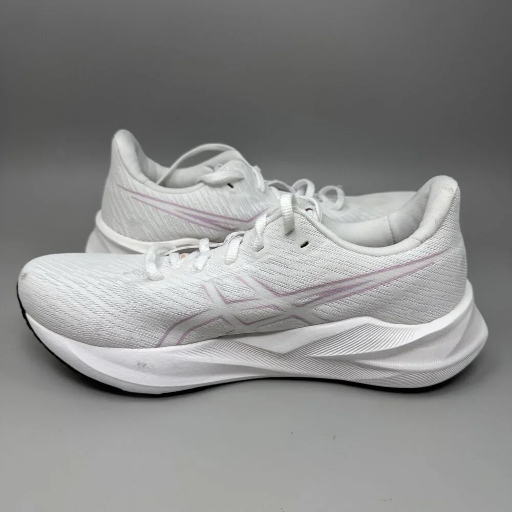 ASICS Womens Versablast 4 White Light Ube 1012B775 Size 10 Running Shoes